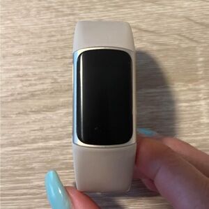 Lightly used Fitbit Charge 6